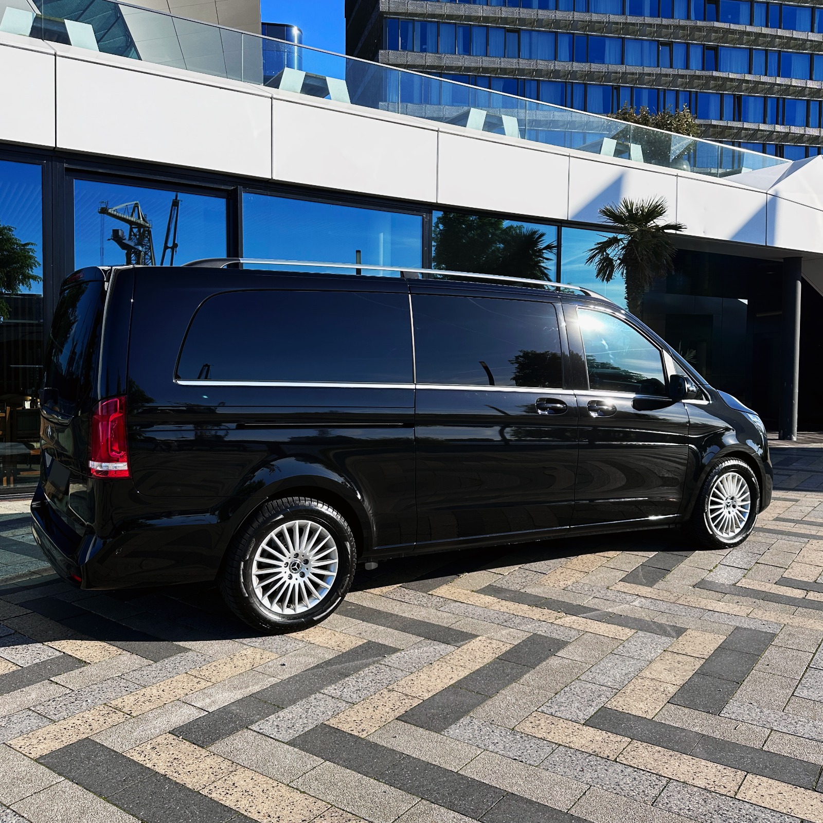 Mercedes V-Class